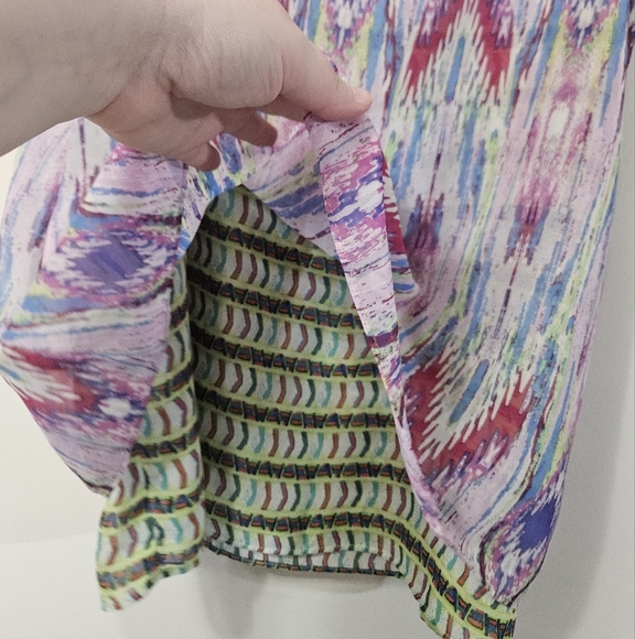 Hannah Layered Sleeveless Top! - Picture 4 of 6